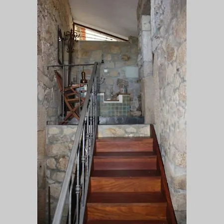 Uma Casa Na Serra Para Si! *