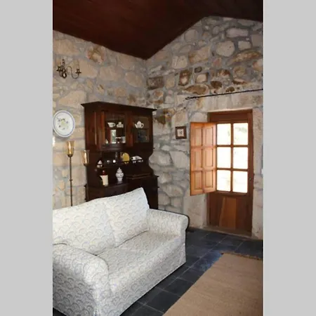 Uma Casa Na Serra Para Si! Holiday home Vale de Cambra